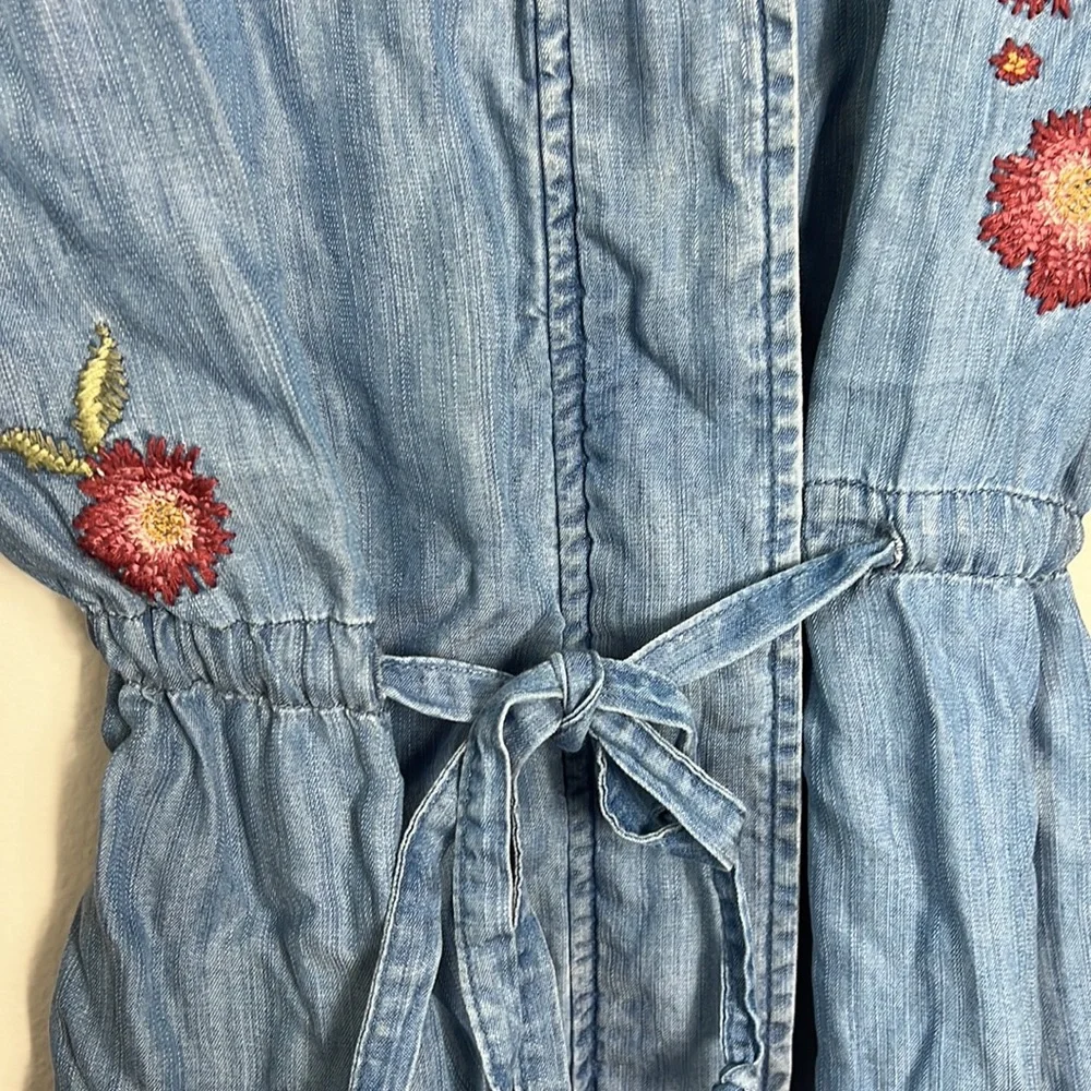Love 8 Soft Denim Embroidered Boho Top SZ S - Picture 4 of 6